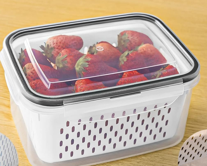 Organized refrigerator after using produce storage containers